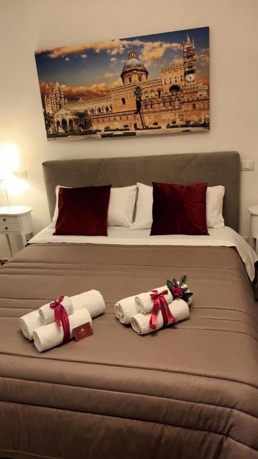 Beb Ammirata Hotel Palermo Bagian luar foto