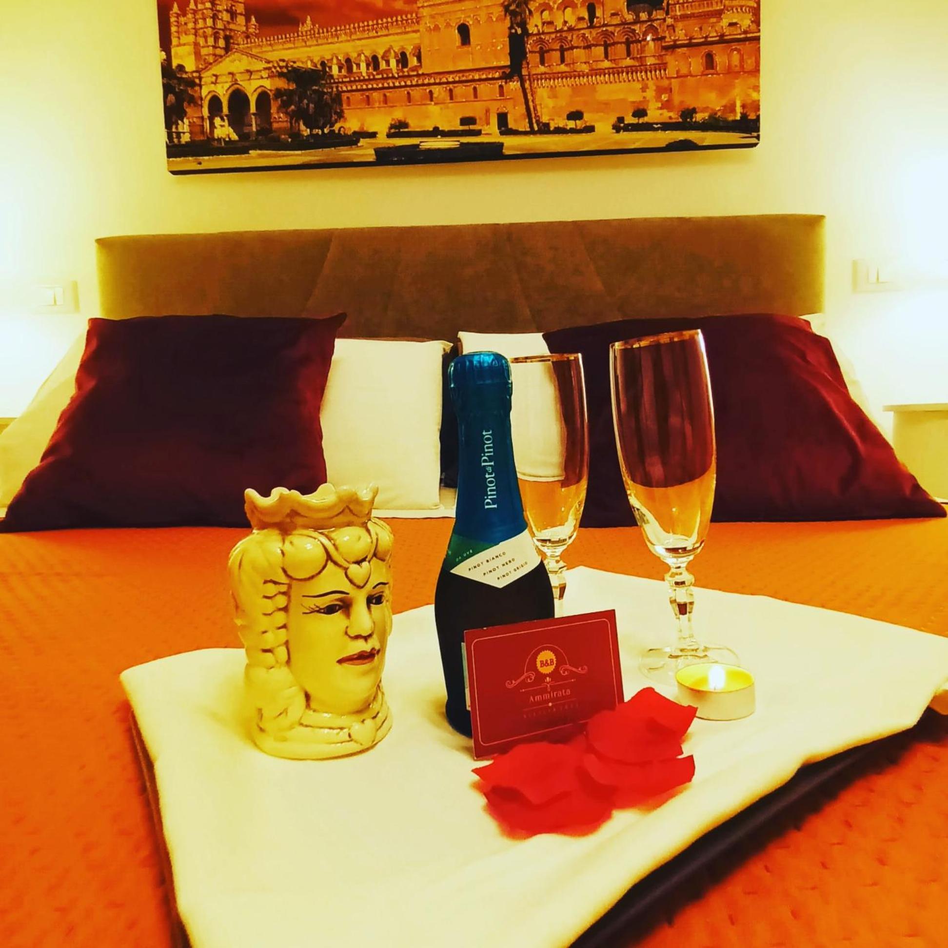 Beb Ammirata Hotel Palermo Bagian luar foto